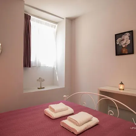 The Emerald City Central Apartment, 2-bdrms Apartment Thessaloniki
