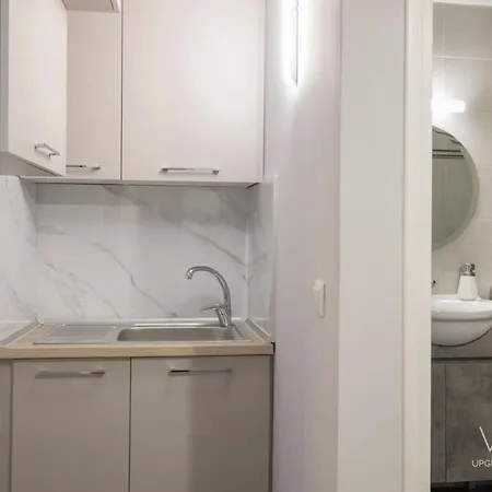 The Emerald City Central Apartment, 2-bdrms Thessaloniki
