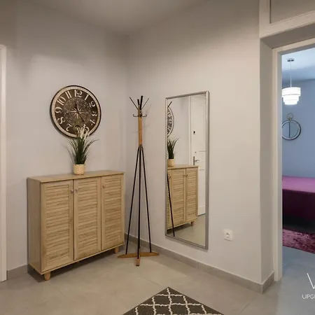 The Emerald City Central Apartment, 2-bdrms * Thessaloniki
